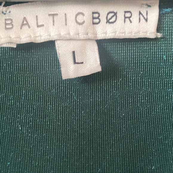 Baltic Born Deep Rich & Bold Emerald Dress - Picture 8 of 9